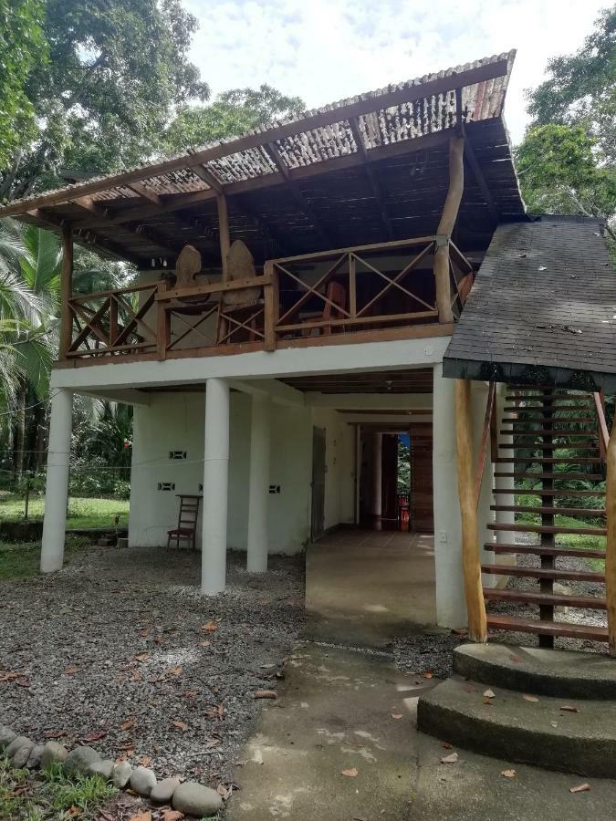 Green Corner Cahuita Exterior foto